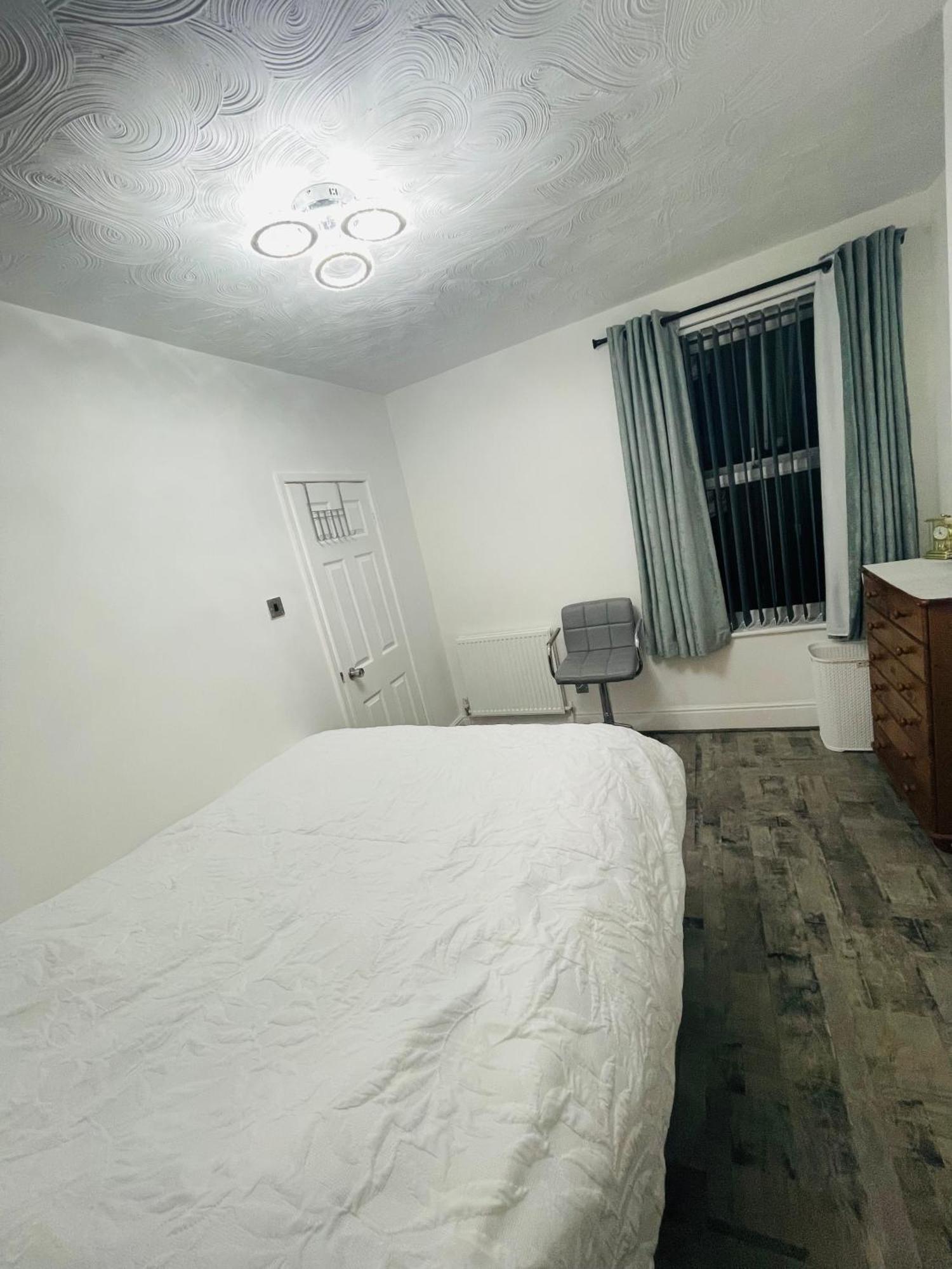Apartamento 2 Double Bedroom Private, Close To Old Trafford & City Centre Manchester