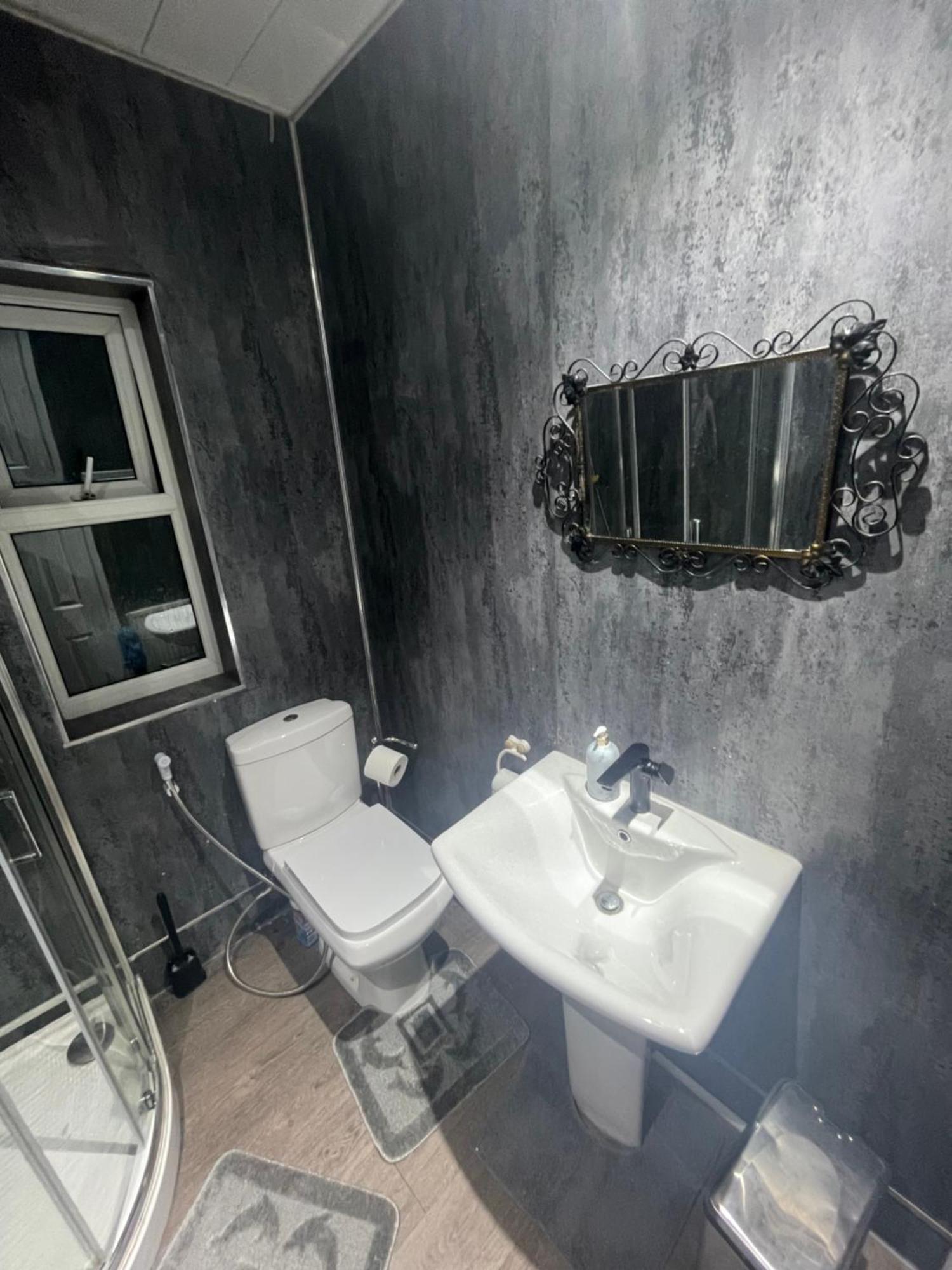 Apartamento 2 Double Bedroom Private, Close To Old Trafford & City Centre Manchester